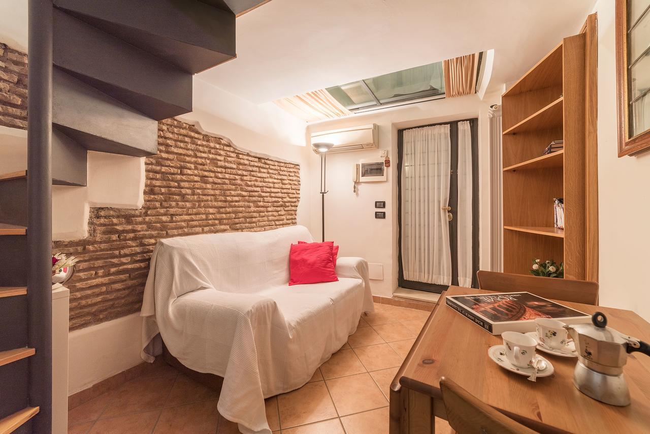 Sweet Little Suite Near Pantheon روما المظهر الخارجي الصورة